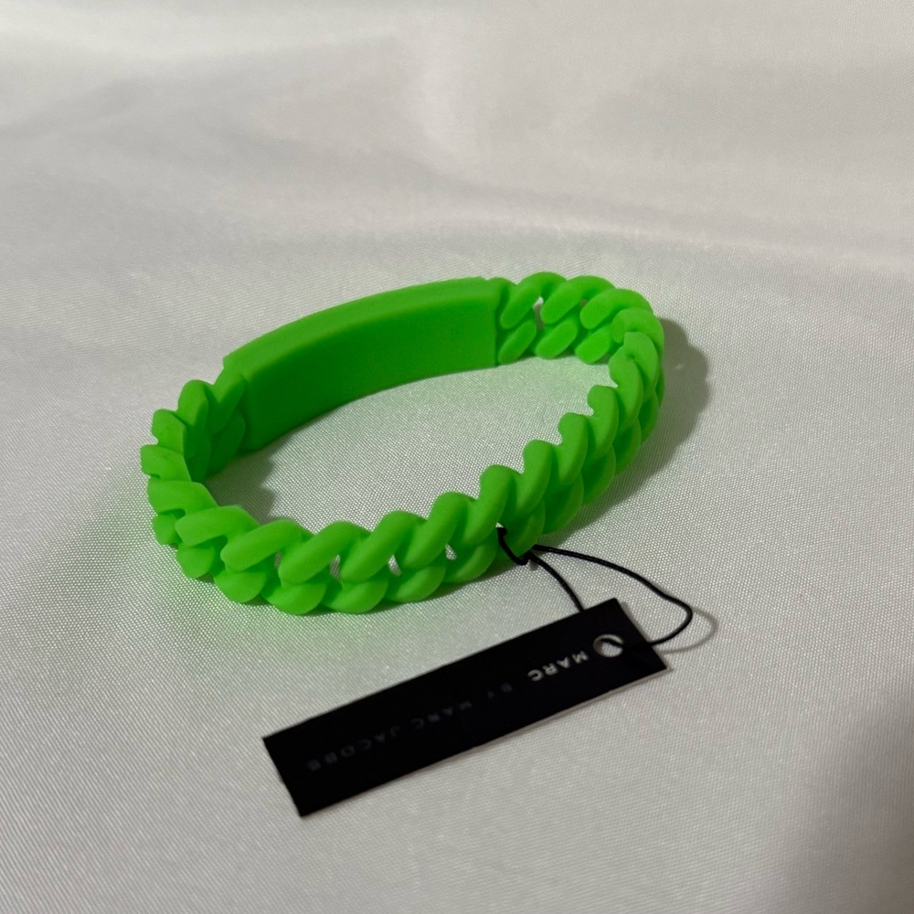 Marc Jacobs Silicone Bracelet Green - Picture 4 of 6
